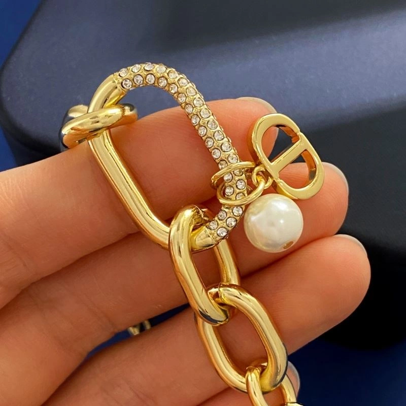 Christian Dior Necklaces Attractive 235941
