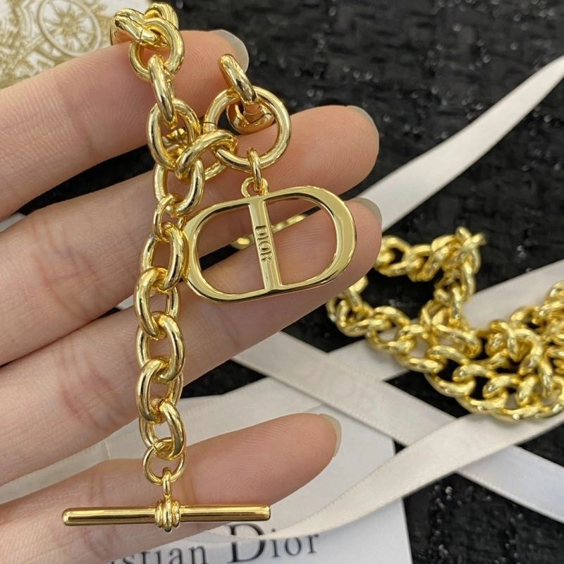 WrinkleFree Christian Dior Necklaces 235930