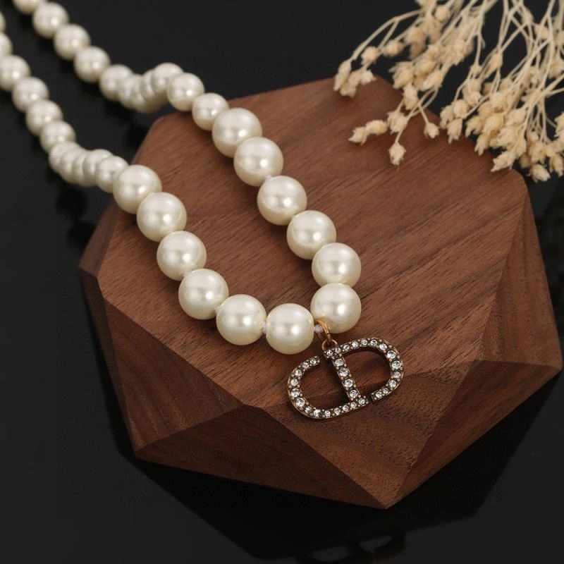 Christian Dior Necklaces Comfortable 235932