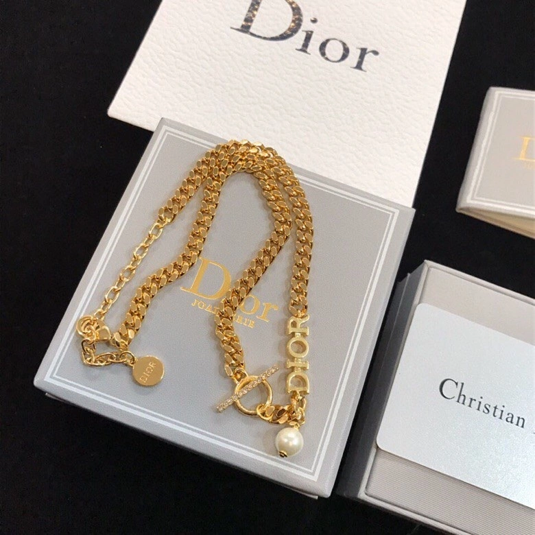 Soft Christian Dior Necklaces 235933