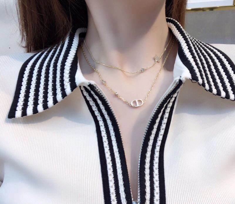 Sporty Christian Dior Necklaces 235934