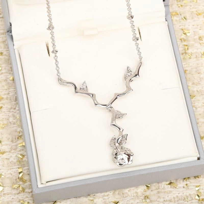 SoftTouch Christian Dior Necklaces 235924
