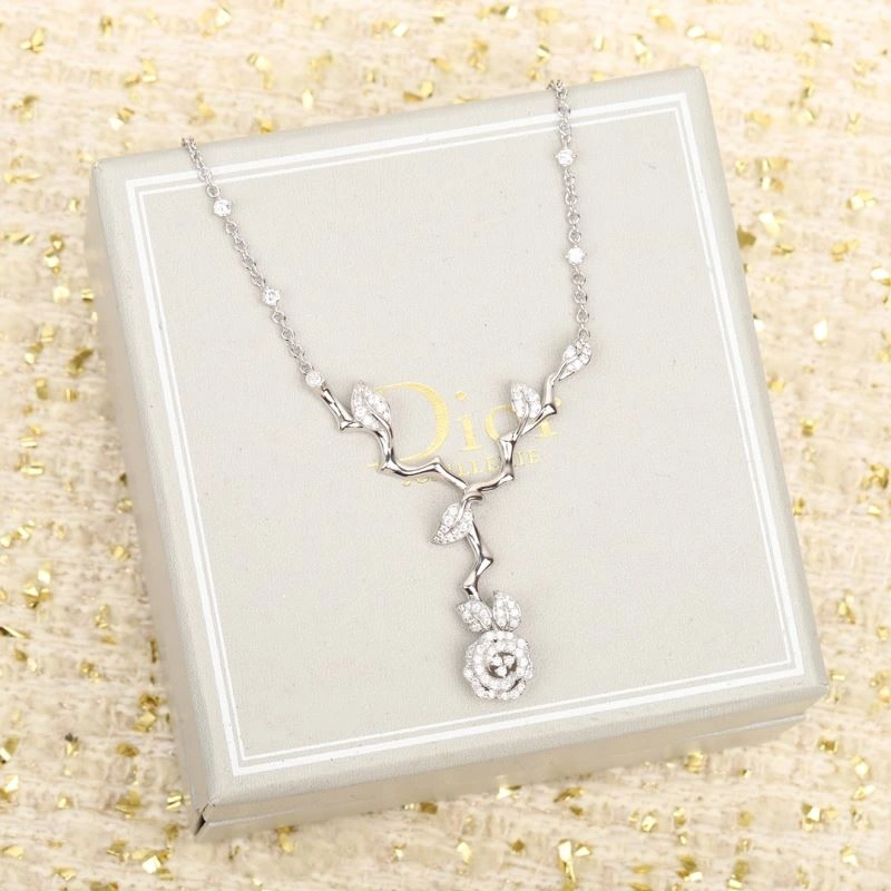 SoftTouch Christian Dior Necklaces 235924