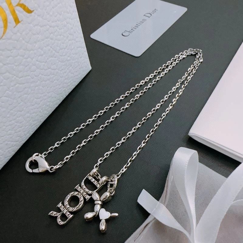 Christian Dior Necklaces Classic 235764