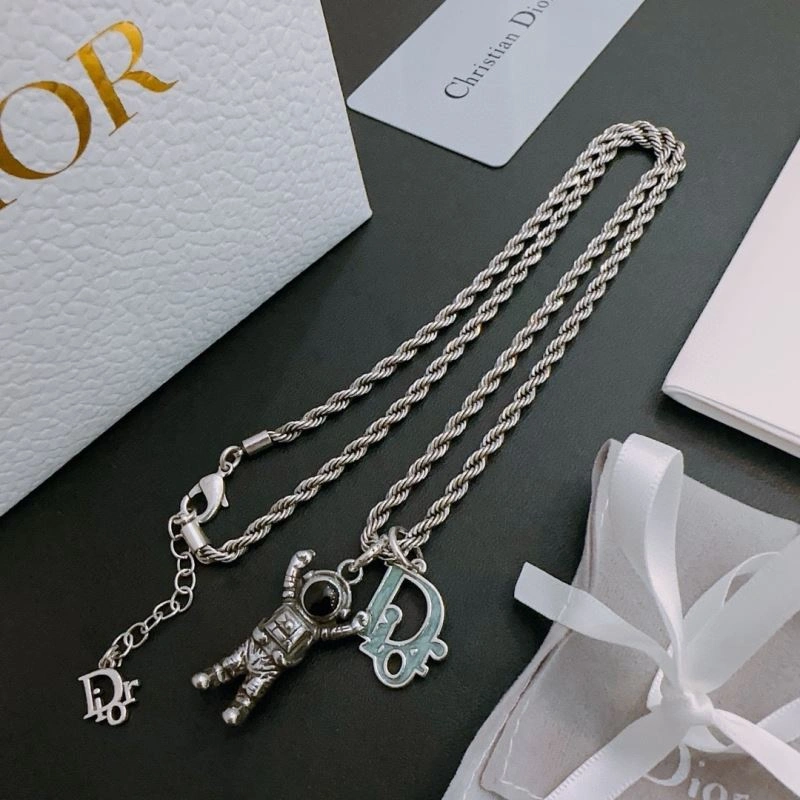 Christian Dior Necklaces Bold 235771