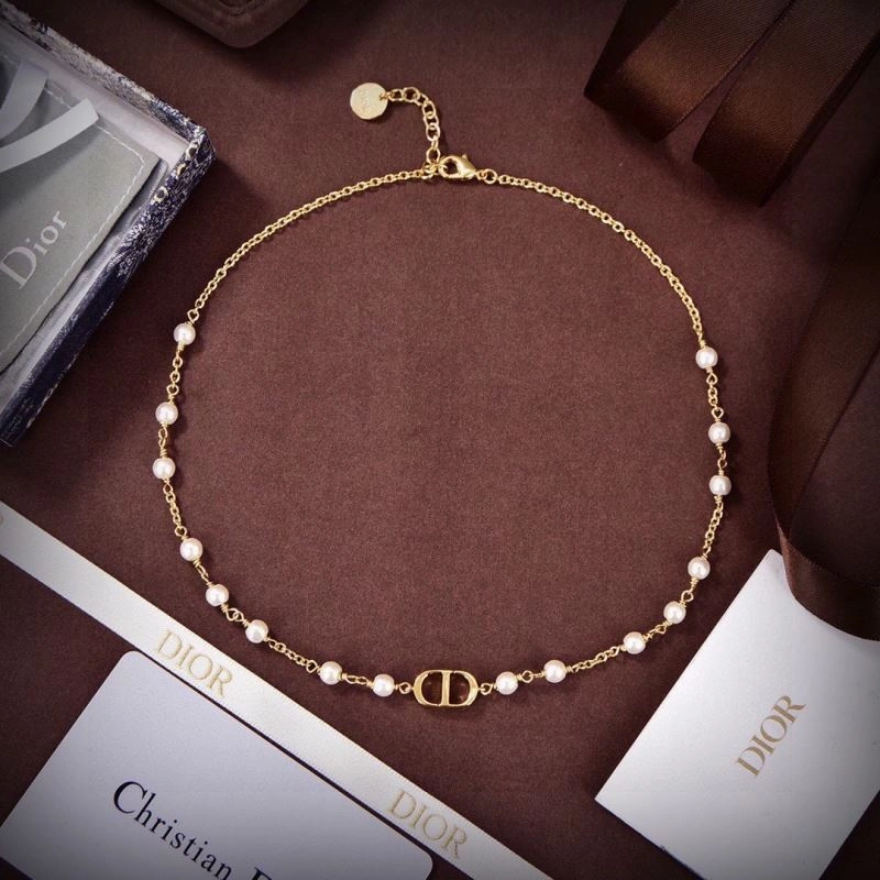Christian Dior Necklaces DailyWear 235762