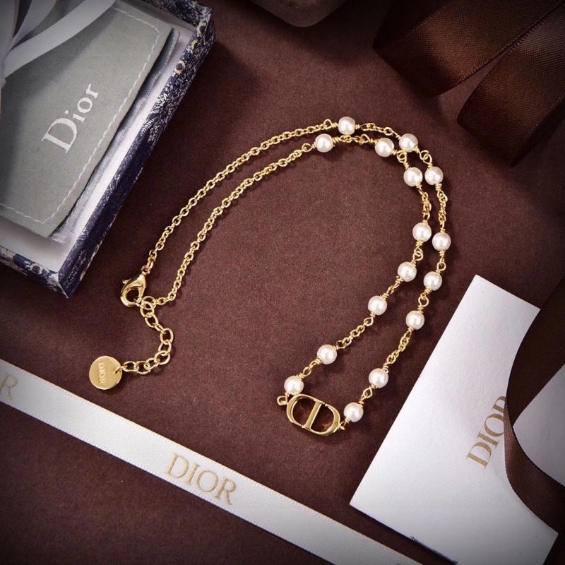 Christian Dior Necklaces DailyWear 235762