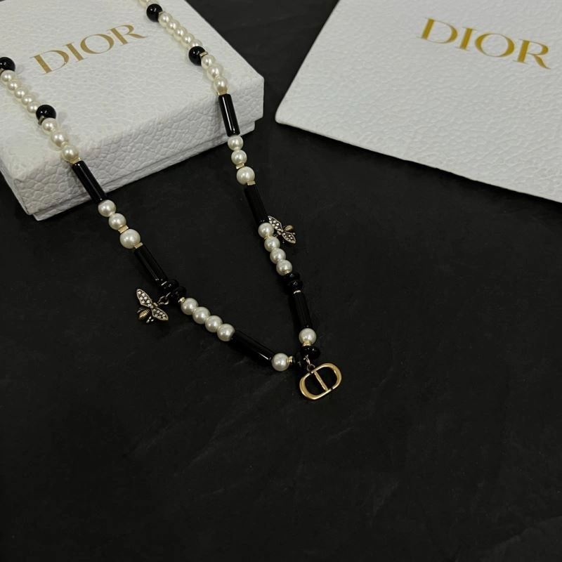 Christian Dior Necklaces Casual 235808