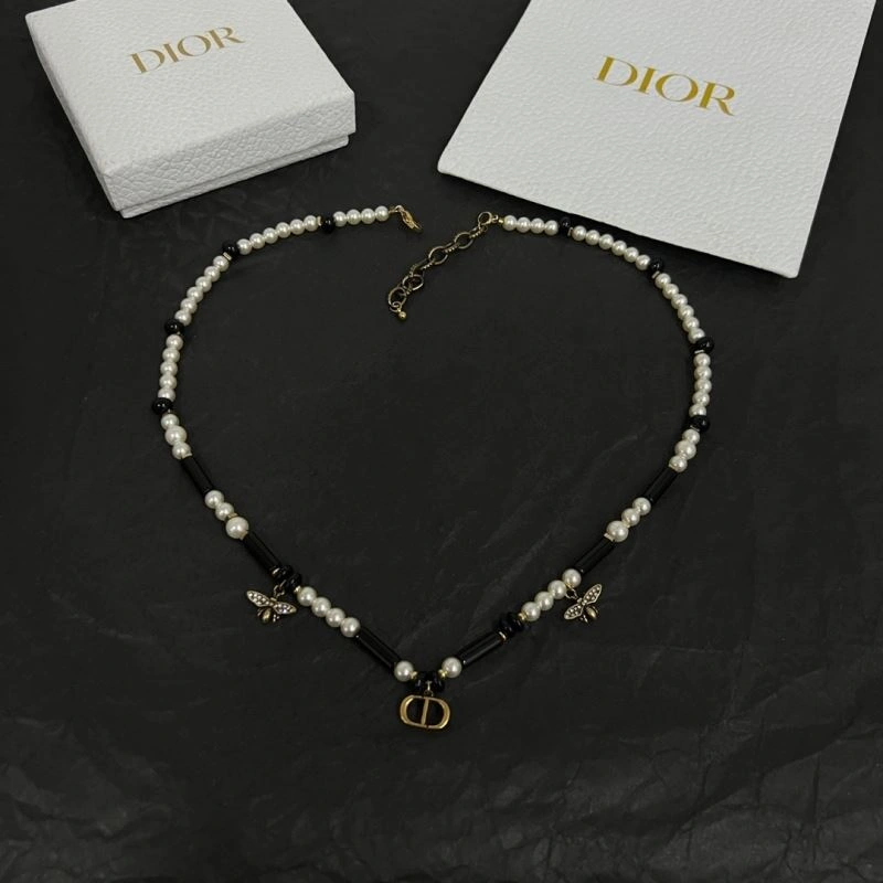Christian Dior Necklaces Casual 235808