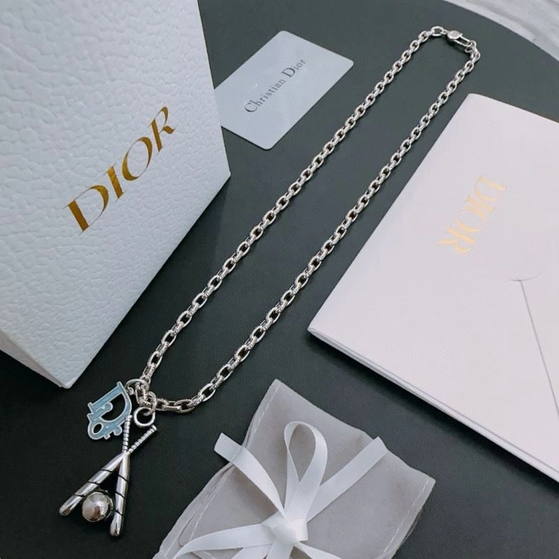 Efficient Christian Dior Necklaces 235755