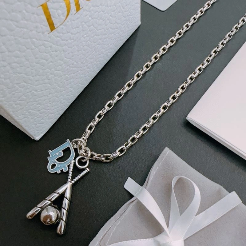 Efficient Christian Dior Necklaces 235755