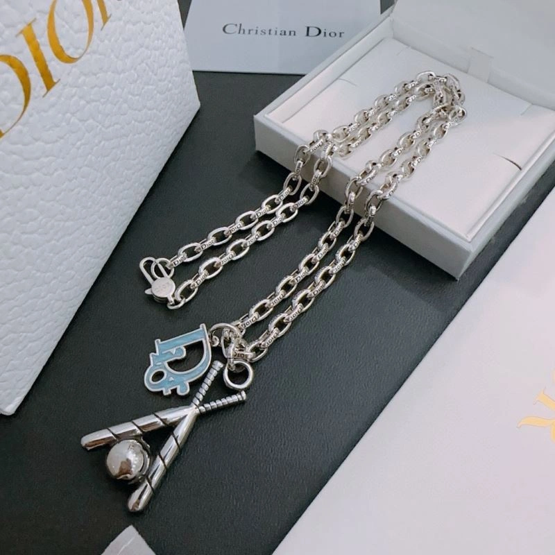 Efficient Christian Dior Necklaces 235755