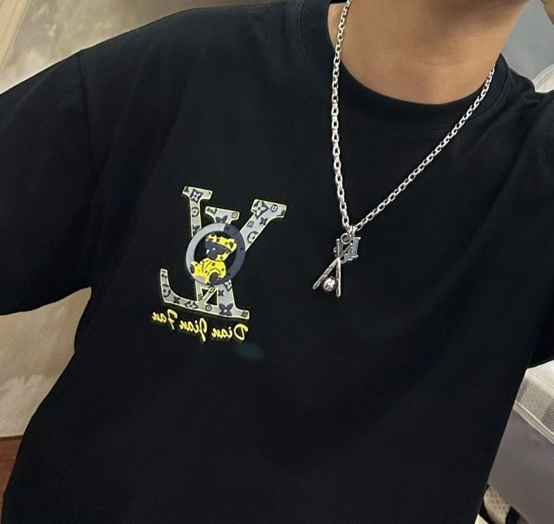 Efficient Christian Dior Necklaces 235755