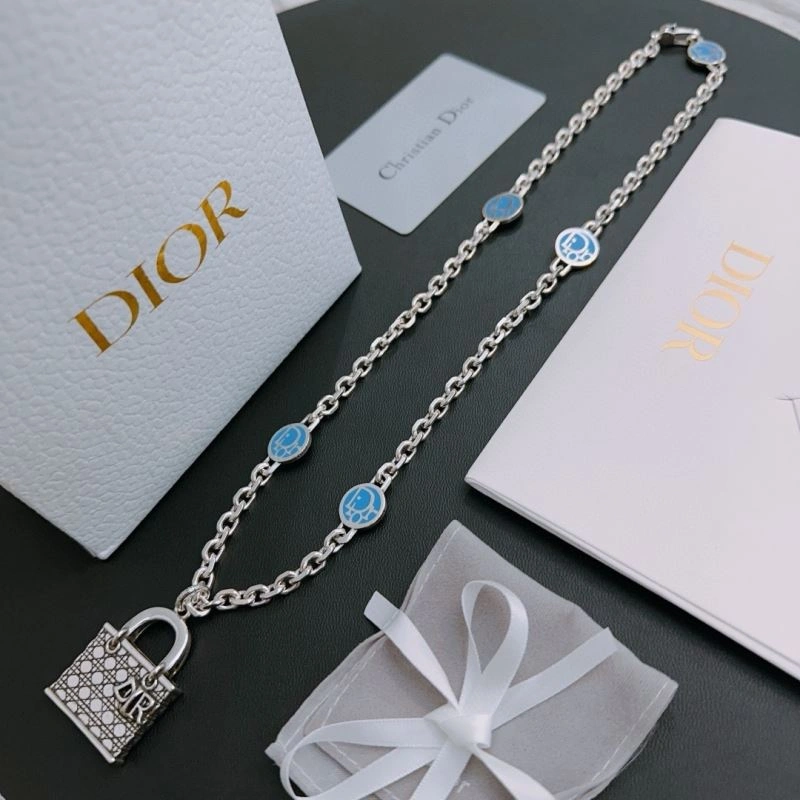 EyeCatching Christian Dior Necklaces 235750