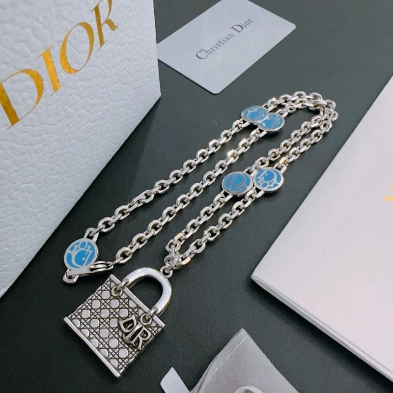 EyeCatching Christian Dior Necklaces 235750