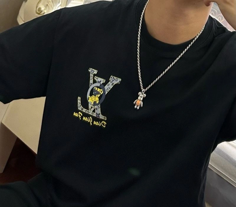 Trendy Christian Dior Necklaces 235745