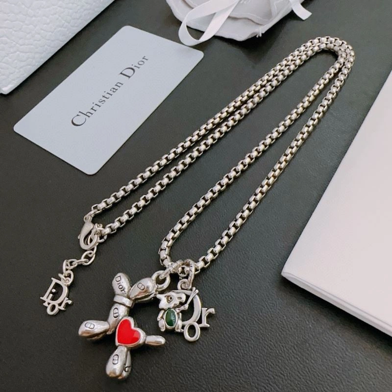 Christian Dior Necklaces UrbanChic 235801