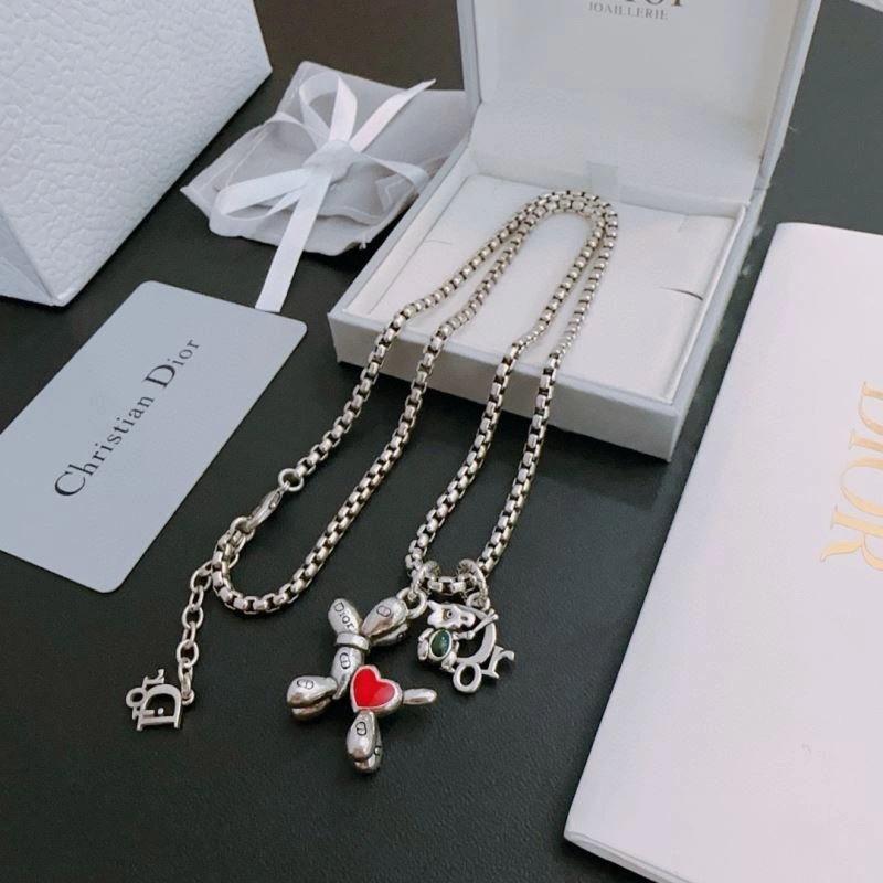 Christian Dior Necklaces UrbanChic 235801