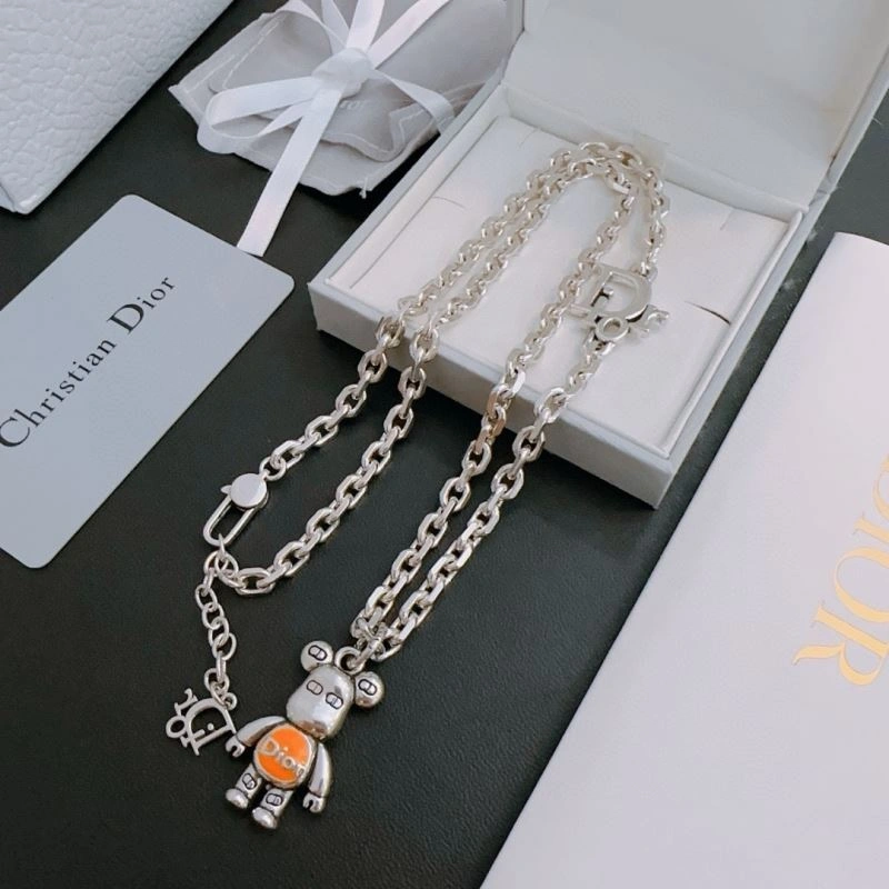 Affordable Christian Dior Necklaces 235758