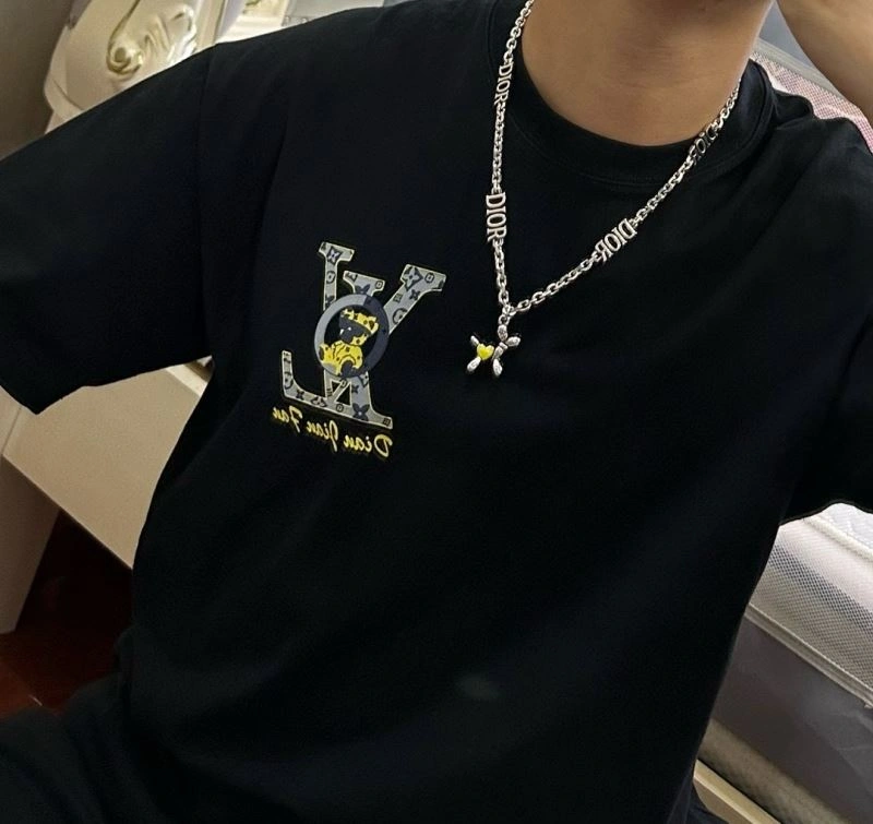 Sustainable Christian Dior Necklaces 235748