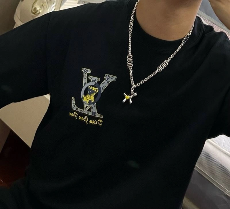 Sustainable Christian Dior Necklaces 235748