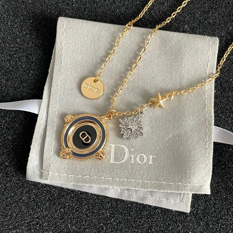 Christian Dior Necklaces Chic 235828