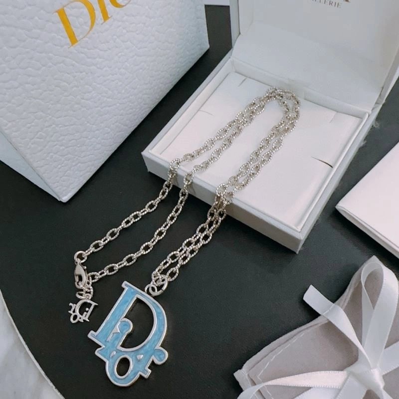 Christian Dior Necklaces Packable 235736