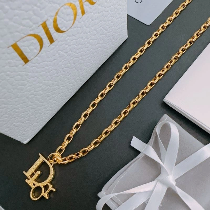 Christian Dior Necklaces AllSeason 235732