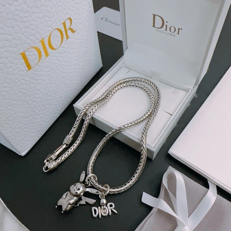 Durable Christian Dior Necklaces 235742