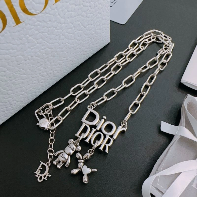 Comfortable Christian Dior Necklaces 235737
