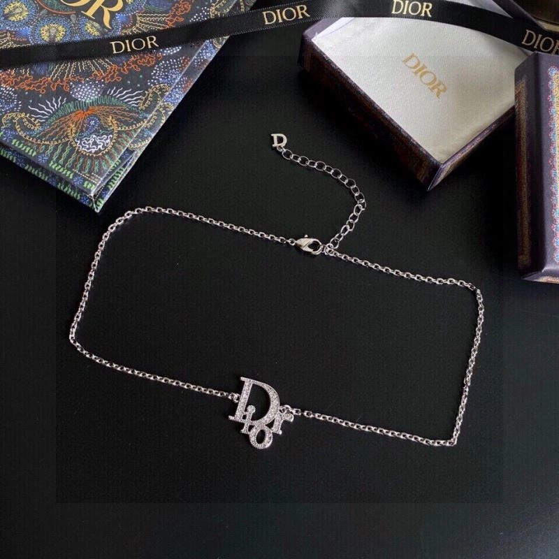 NewStyle Christian Dior Necklaces 232536
