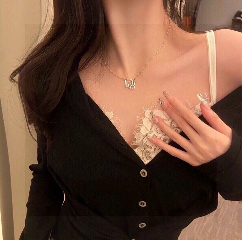 NewStyle Christian Dior Necklaces 232536