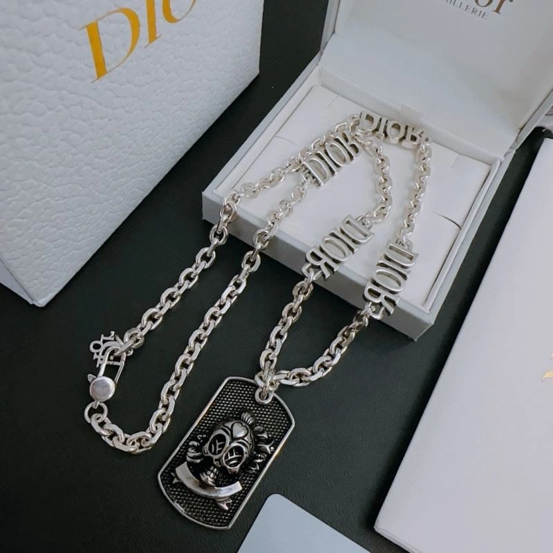 Christian Dior Necklaces TravelReady 235739