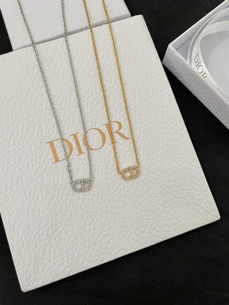 Christian Dior Necklaces Refined 235722
