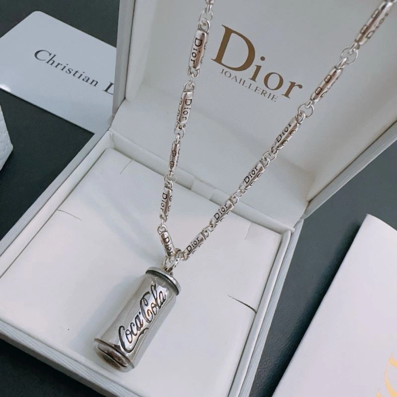 Christian Dior Necklaces Lightweight 235729