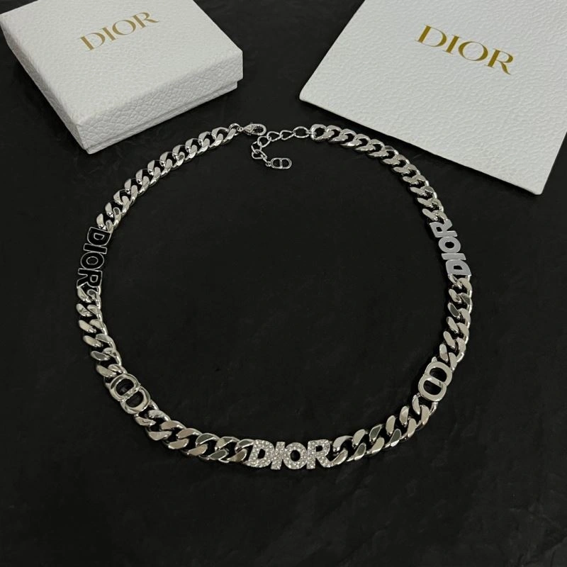 EasyMatch Christian Dior Necklaces 235725
