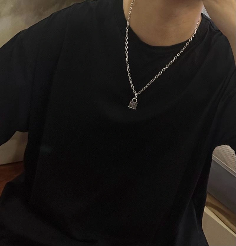 Christian Dior Necklaces SmoothTexture 235696