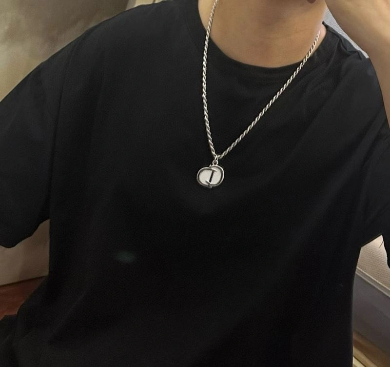 TechFriendly Christian Dior Necklaces 235699
