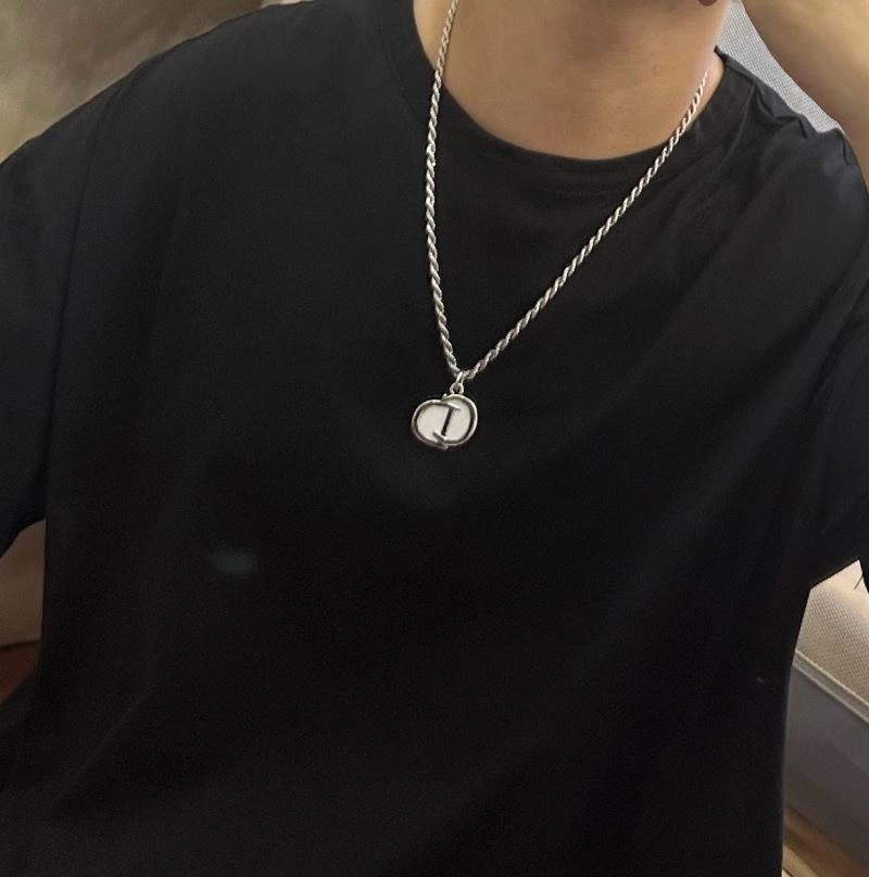 TechFriendly Christian Dior Necklaces 235699