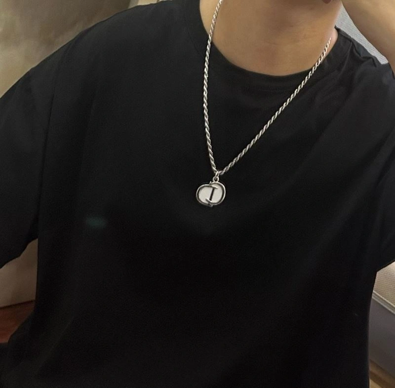 TechFriendly Christian Dior Necklaces 235699