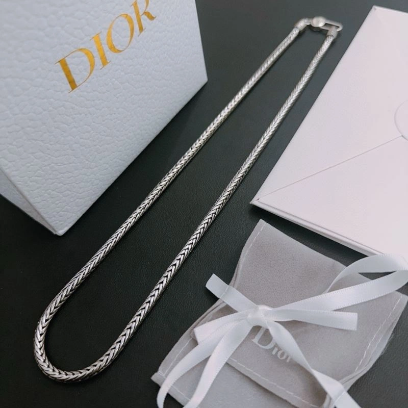 Christian Dior Necklaces Unisex 235703