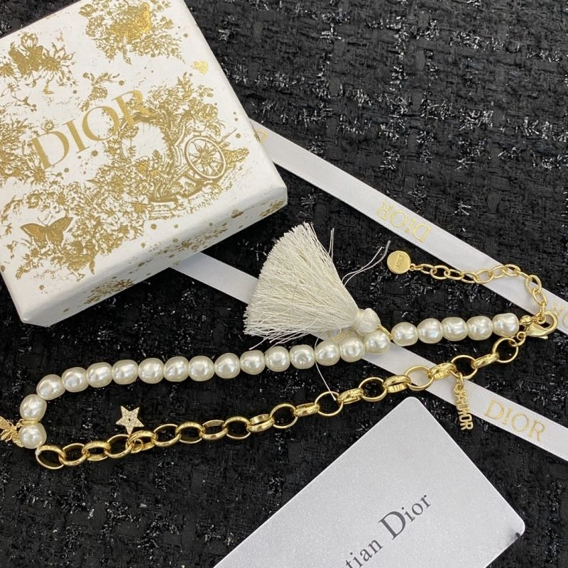 Christian Dior Necklaces Elegant 236270