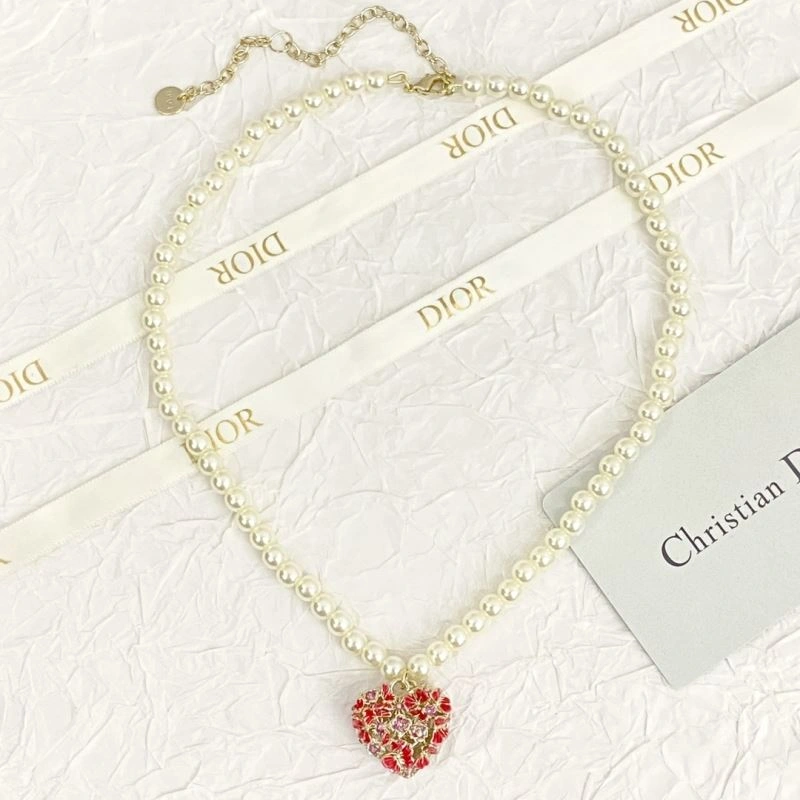 Christian Dior Necklaces Snug 236280