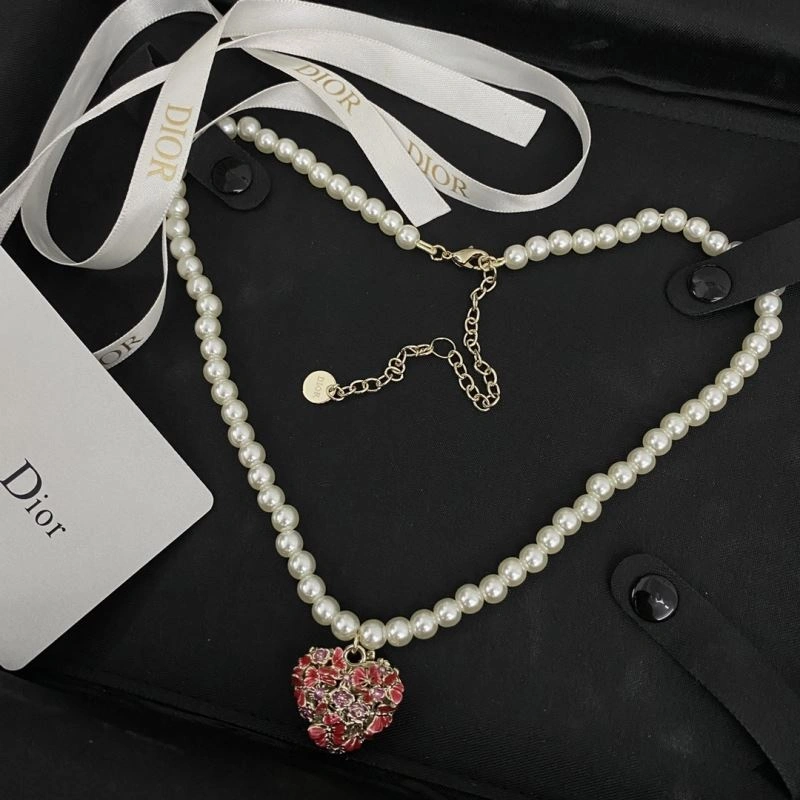 Christian Dior Necklaces Snug 236280
