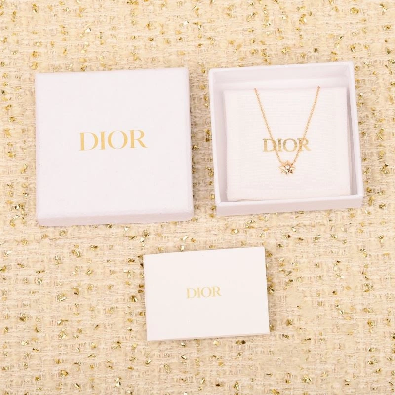 Christian Dior Necklaces Flexible 236279