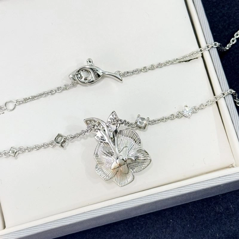 Lightweight Christian Dior Necklaces 236241