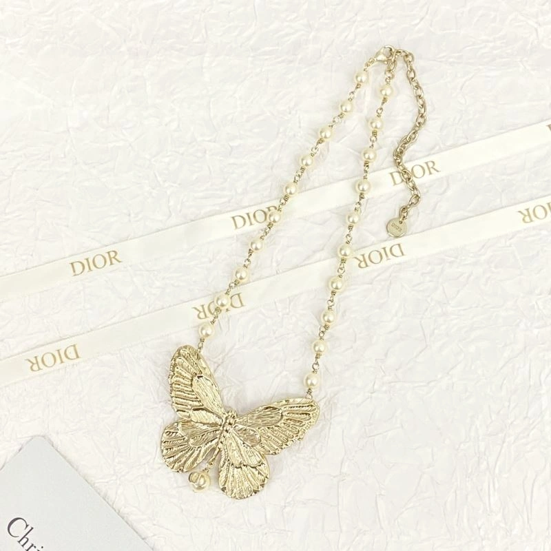 WaterResistant Christian Dior Necklaces 236255