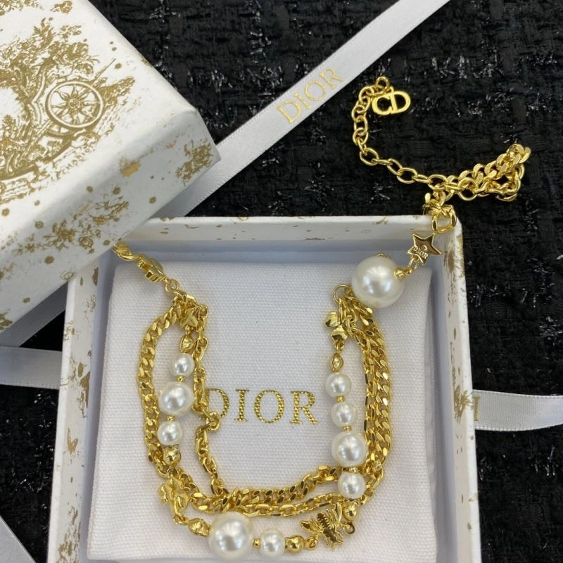 Christian Dior Necklaces FashionForward 236245