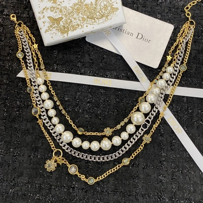 Christian Dior Necklaces Snug 236246