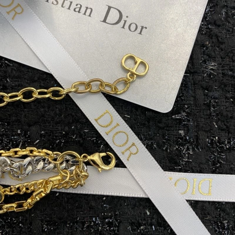Christian Dior Necklaces Snug 236246